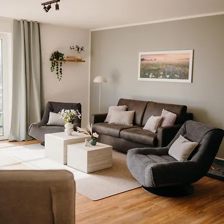 Ploener Bei Ploen, Mit Panoramablick Auf Den Dersau